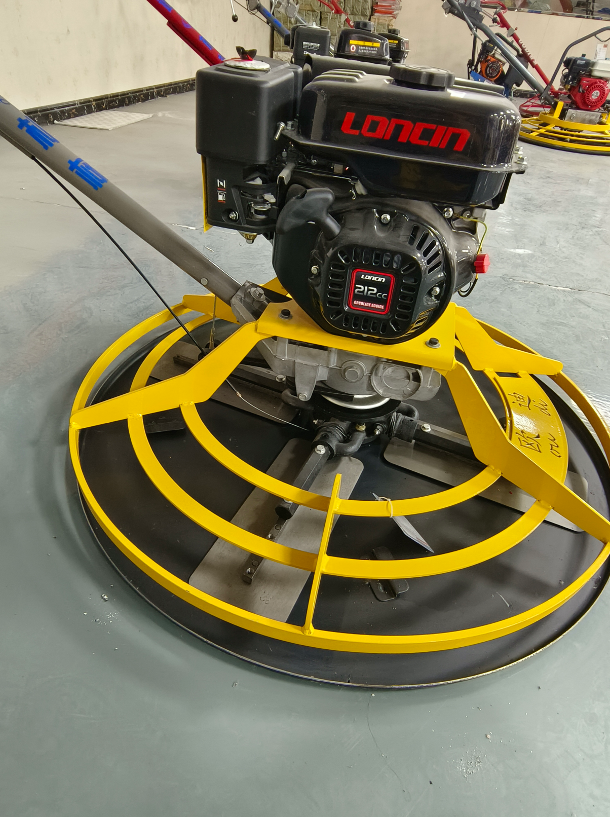 Cheap Factory Price Custom Gasoline Engine Walking Finishing Float Tool Concrete Machinery Helicopter Power Spatula